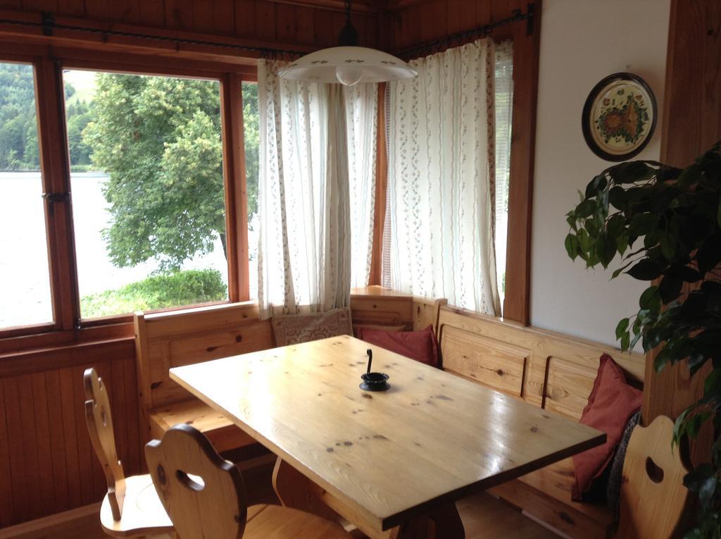 Appartements Direkt Am See Grundlsee Δωμάτιο φωτογραφία